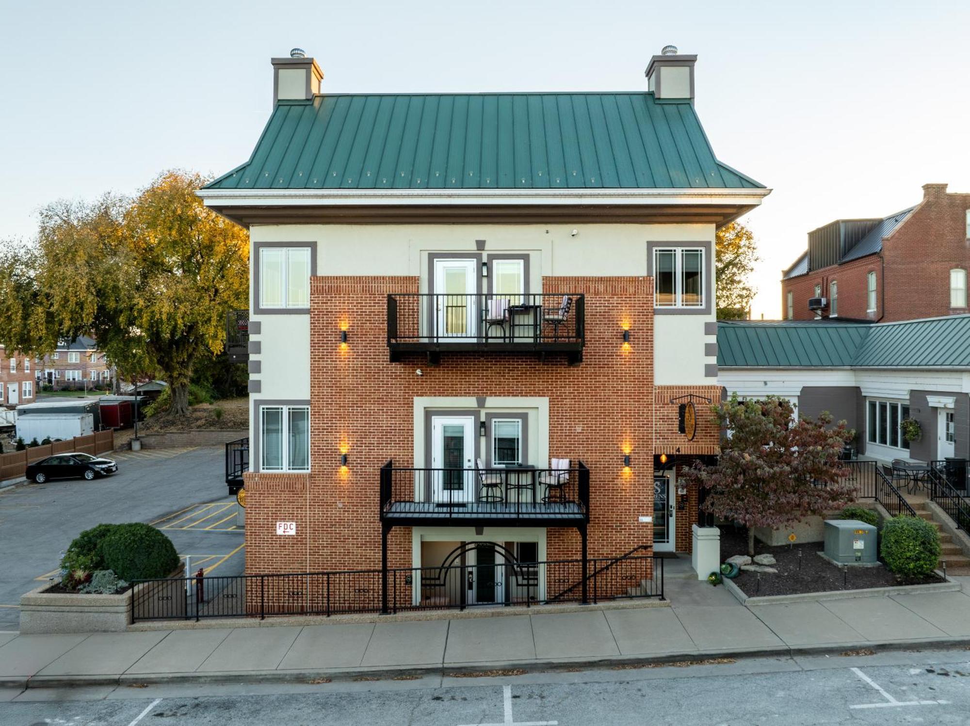 River Sirens Hotel-contactless Check In Washington
